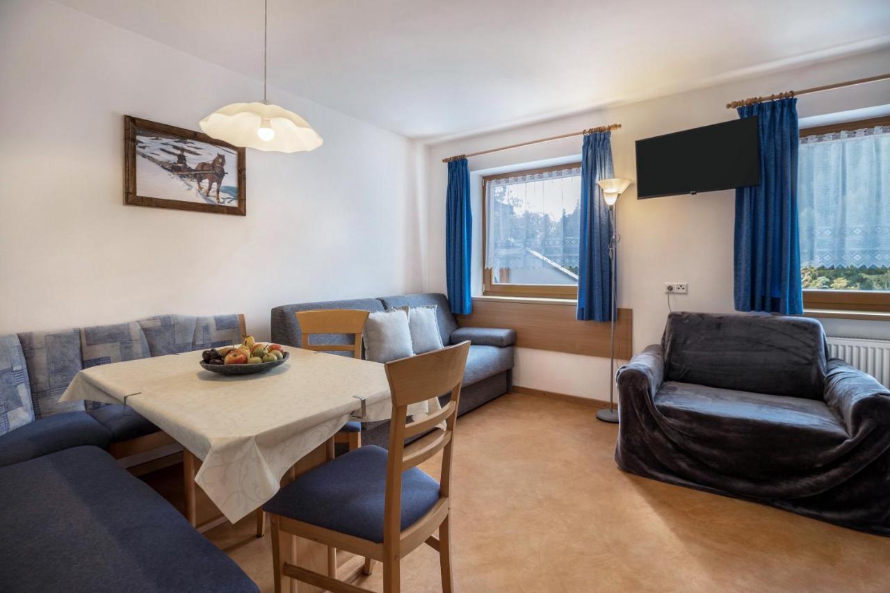 Haus Belodei - Apt B San Martino in Badia Εξωτερικό φωτογραφία